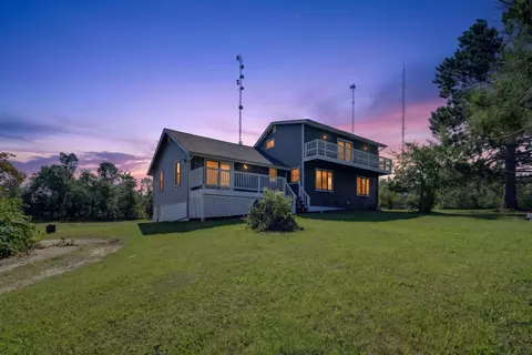 1030 Augusta Dr NE, Bemidji, MN 56601