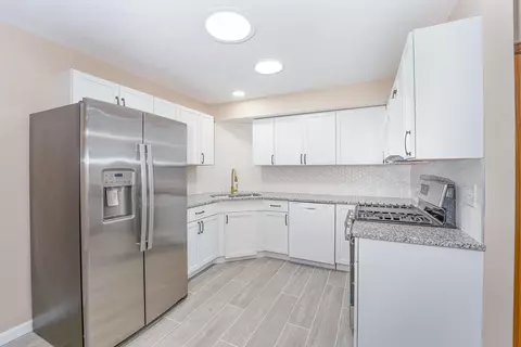 101 Farm St #A, Hastings, MN 55033