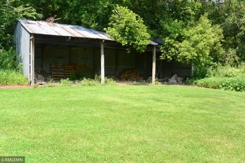 Exterior - 18759 Csah 14, Darwin, MN 55324 photo 8 of 14