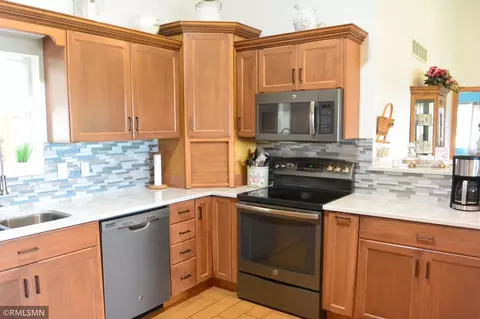 Kitchen - 18759 Csah 14, Darwin, MN 55324 photo 4 of 5