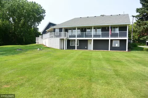 Exterior - 18759 Csah 14, Darwin, MN 55324 photo 6 of 14