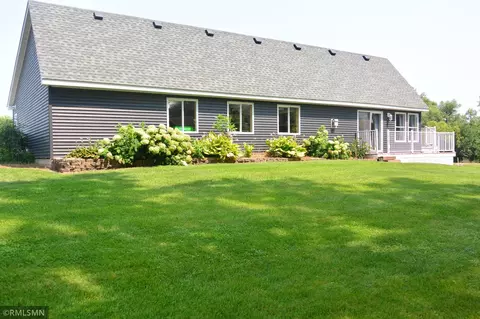 Exterior - 18759 Csah 14, Darwin, MN 55324 photo 5 of 14