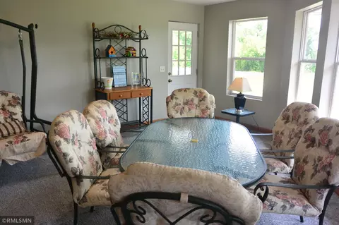 Dining - 18759 Csah 14, Darwin, MN 55324 photo 3 of 3
