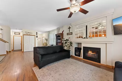 14338 Brookmere Blvd NW, Prior Lake, MN 55372