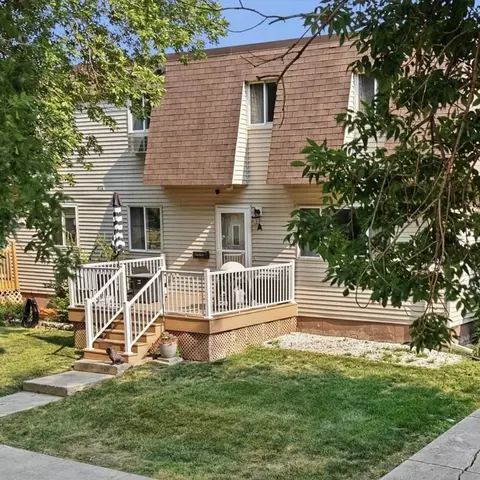 974 5th Ave W #A, West Fargo, ND 58078
