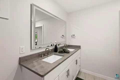 Bath - 3971 Haines Rd, Hermantown, MN 55811 photo 5 of 5