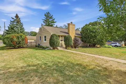 601 6th Ave S, Hopkins, MN 55343