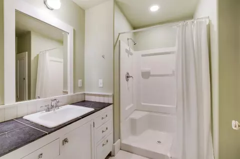 Bath - 311 3rd St, Excelsior, MN 55331 photo 8 of 8