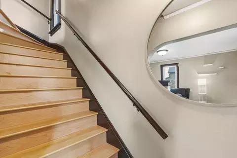 Entry Way - 4506 Dodge St, Duluth, MN 55804 photo 1 of 3