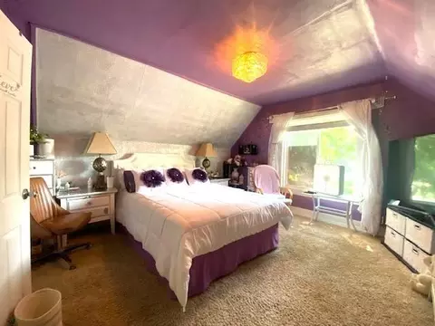 Bedroom - 640 11th St, Windom, MN 56101 photo 2 of 2