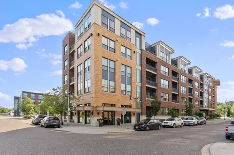 4525 Park Commons Dr #201, Minneapolis, MN 55416