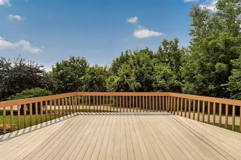Exterior - 1007 Sunset Rd, Preston, MN 55965 photo 5 of 10