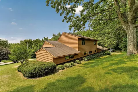 Exterior - 1007 Sunset Rd, Preston, MN 55965 photo 2 of 10