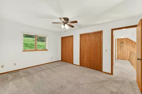 Bedroom - 1007 Sunset Rd, Preston, MN 55965 photo 6 of 14