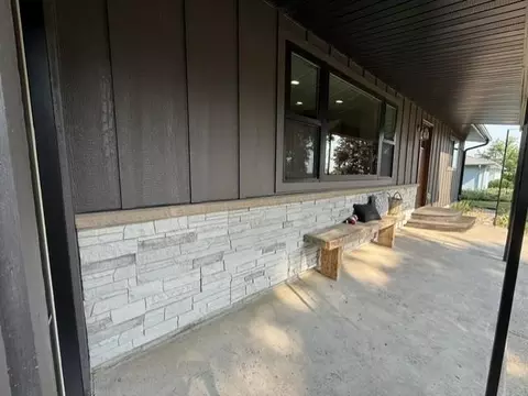 Exterior - 1230 1st Ave, Westbrook, MN 56183 photo 5 of 7