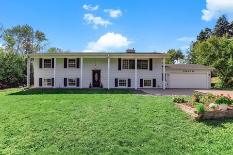 20910 Heath Ave N, Forest Lake, MN 55025