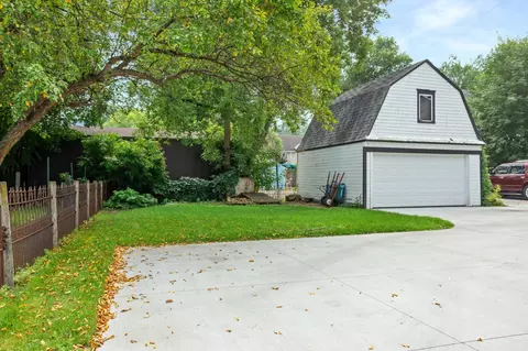 Exterior - 1124 5th Ave S, Fargo, ND 58103 photo 12 of 14