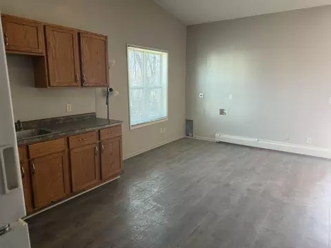 Living - 1204 E 7th St, Saint Paul, MN 55106 photo 2 of 3