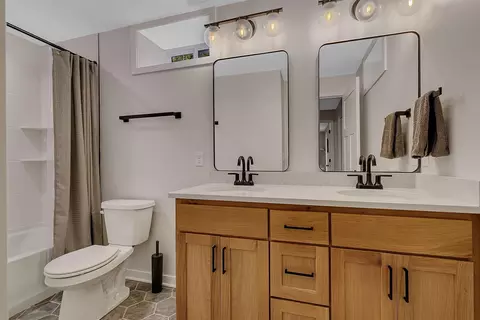 Bath - 3122 Alder Ln, Saint Cloud, MN 56301 photo 8 of 8