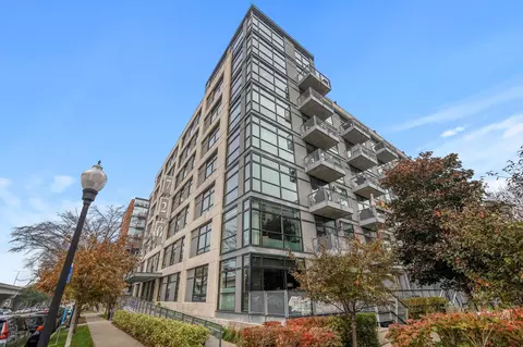 720 4th St N #310, Minneapolis, MN 55401