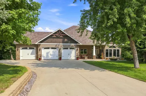 17535 Schurman Ln, Lake Park, MN 56554