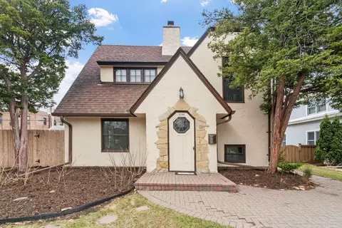 2790 Dean Pkwy, Minneapolis, MN 55416