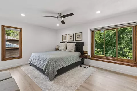 Bedroom - 1544 Mccarthy Rd, Eagan, MN 55121 photo 1 of 8