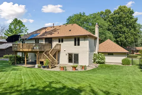 Exterior - 1544 Mccarthy Rd, Eagan, MN 55121 photo 5 of 15
