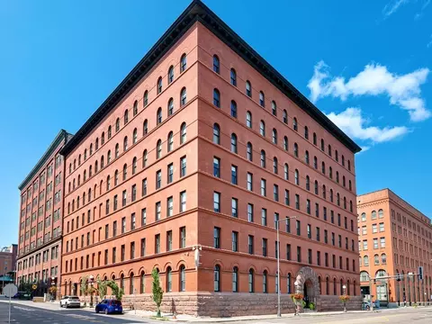300 Wall St #701, Saint Paul, MN 55101