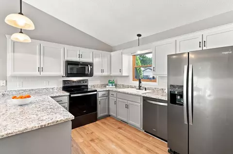 15485 Darjeeling Path, Rosemount, MN 55068