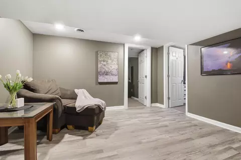 Entry Way - 1128 11th St SW, Willmar, MN 56201 photo 2 of 2