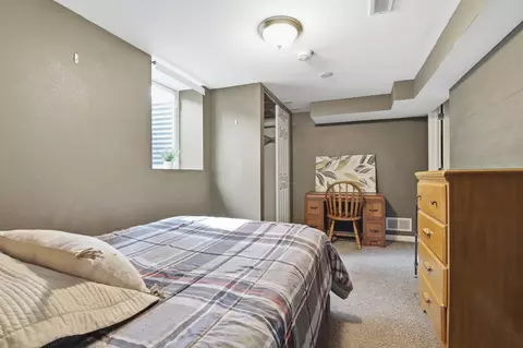 Bedroom - 1128 11th St SW, Willmar, MN 56201 photo 7 of 10