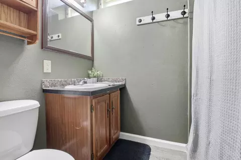 Bath - 1128 11th St SW, Willmar, MN 56201 photo 2 of 2