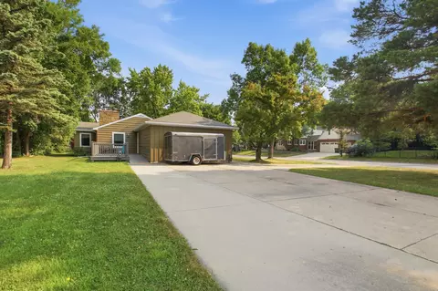Exterior - 1128 11th St SW, Willmar, MN 56201 photo 3 of 3