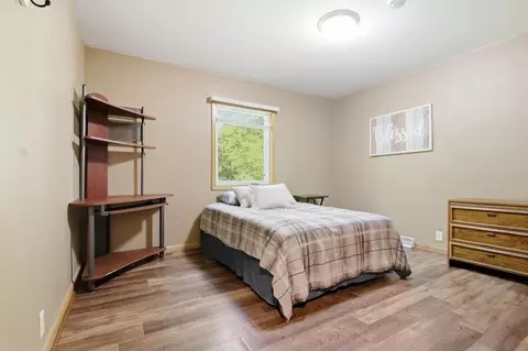 Bedroom - 1128 11th St SW, Willmar, MN 56201 photo 4 of 10