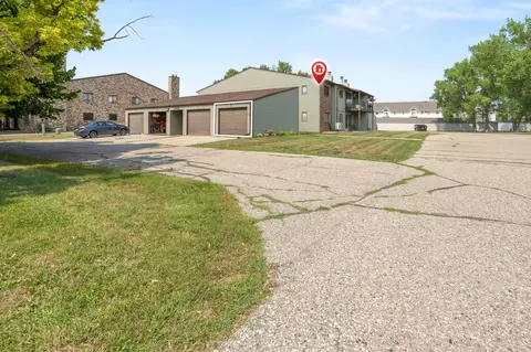 Exterior - 2402 18th St S #2, Fargo, ND 58103 photo 4 of 6