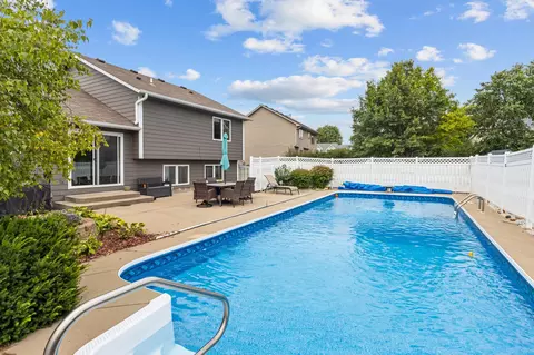 Exterior - 15712 Crocus Ave W, Rosemount, MN 55068 photo 5 of 10