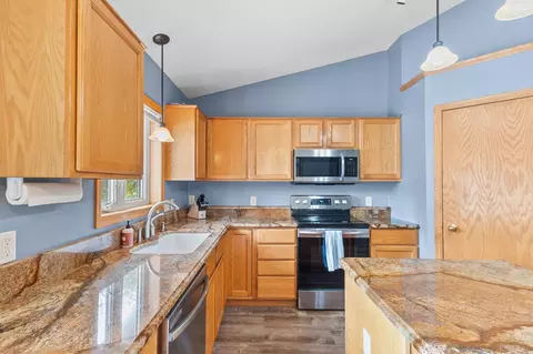 Kitchen - 15712 Crocus Ave W, Rosemount, MN 55068 photo 1 of 3