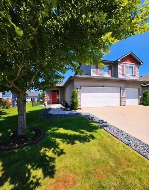 3073 212th St W, Farmington, MN 55024