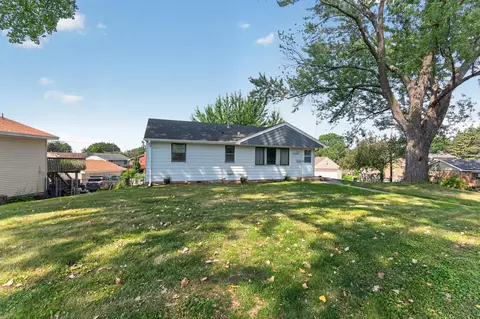 3860 2 12 St NE, Columbia Heights, MN 55421