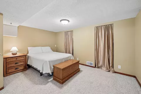 Bedroom - 6360 Forest Cir, Excelsior, MN 55331 photo 8 of 9