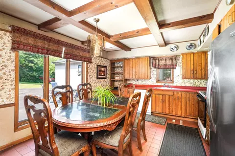 Dining - 805 W 10th St, Duluth, MN 55806 photo 1 of 2