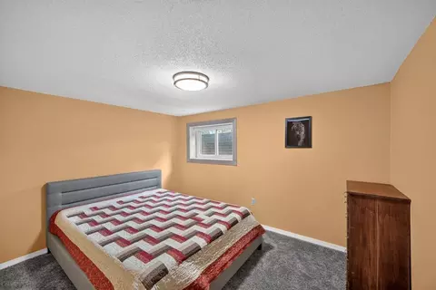 Bedroom - 130 4th Ave NW, Elgin, MN 55932 photo 6 of 7
