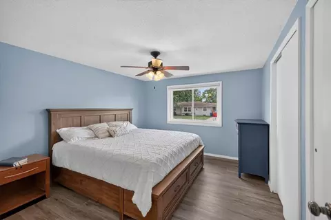 Bedroom - 130 4th Ave NW, Elgin, MN 55932 photo 1 of 7