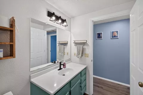 Bath - 130 4th Ave NW, Elgin, MN 55932 photo 4 of 4