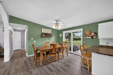 Dining - 130 4th Ave NW, Elgin, MN 55932 photo 1 of 1
