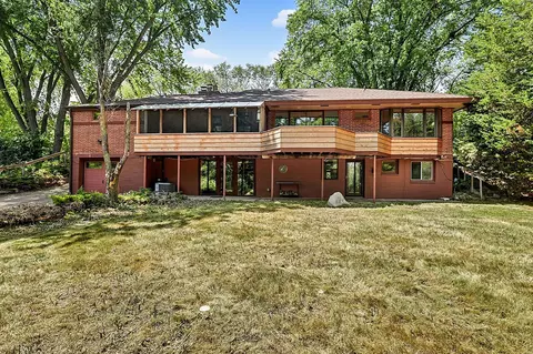398 Riverside Ave S, Sartell, MN 56377