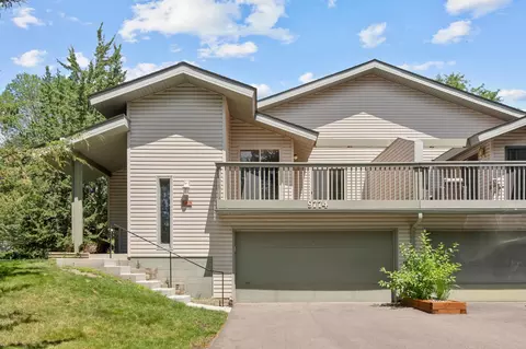 9774 Dorset Ln, Eden Prairie, MN 55347