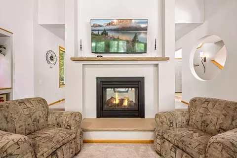 Living - 1400 25th St SE, Saint Cloud, MN 56304 photo 5 of 5