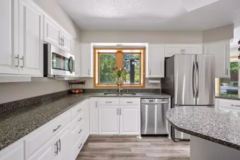 Kitchen - 1400 25th St SE, Saint Cloud, MN 56304 photo 5 of 5